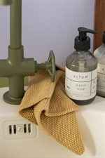 Altum håndsæbe Marsh Herbs fra Ib Laursen på håndvask - Tinashjem